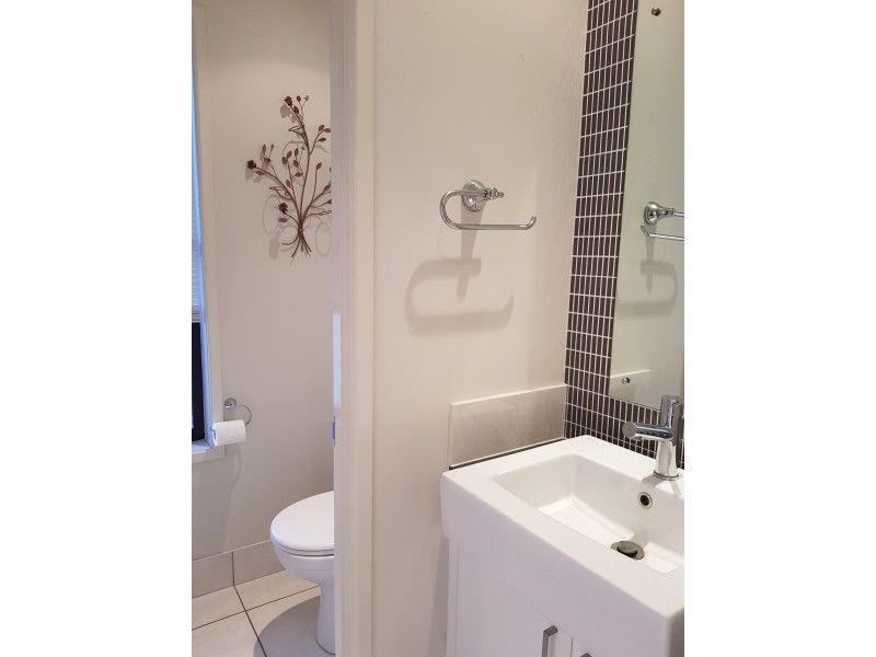 19 Rogers Street, Emerald QLD 4720