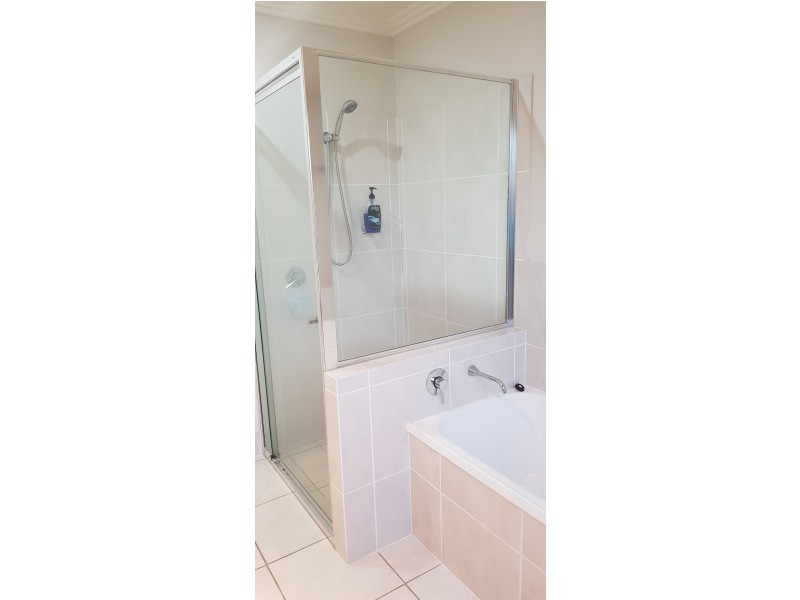 19 Rogers Street, Emerald QLD 4720