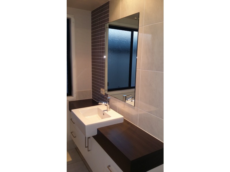 19 Rogers Street, Emerald QLD 4720