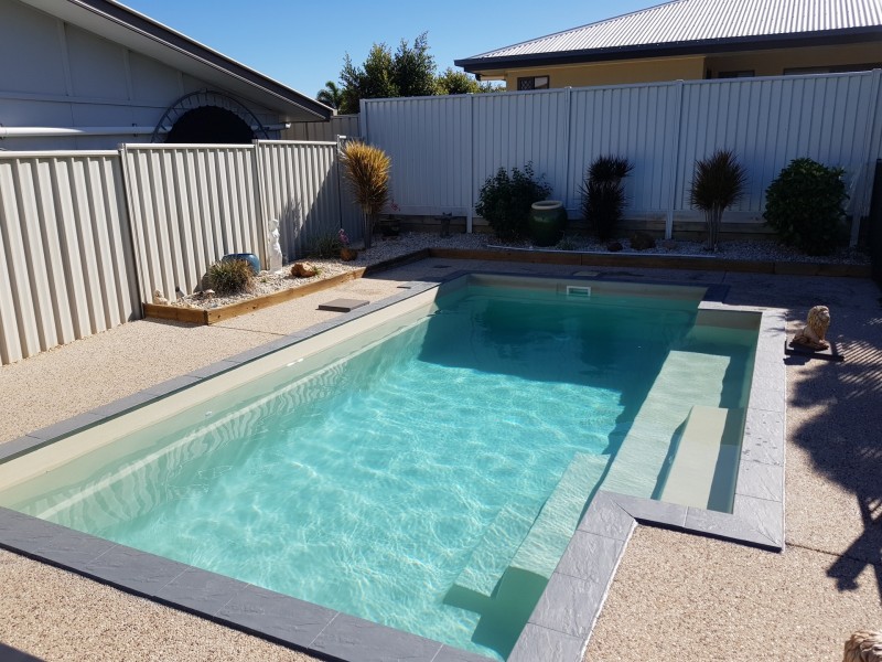 19 Rogers Street, Emerald QLD 4720