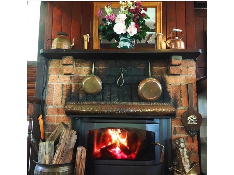 8 Canyon Parade, Springbrook QLD 4213