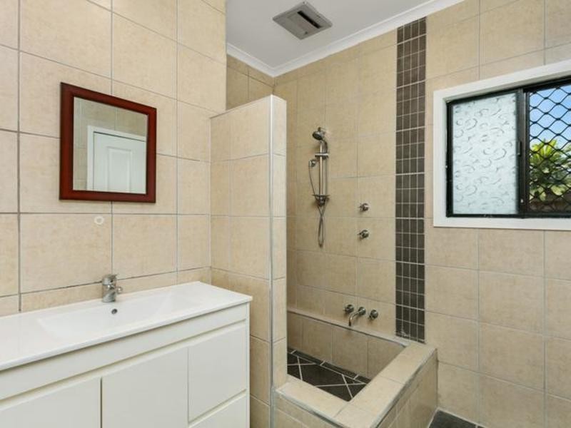 13 Alabama St, White Rock QLD 4868