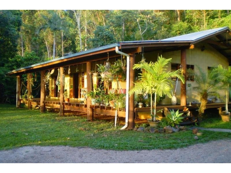 141 Hill Sixty Road, El Arish QLD 4855