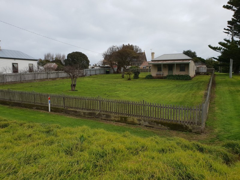 98-100 SACKVILLE STREET, Port Fairy VIC 3284