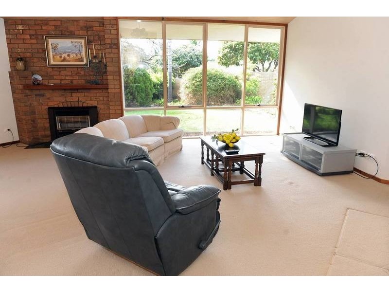 6 Auchterlonie Crescent, Churchill VIC 3842