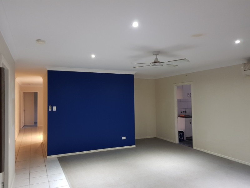 3 Vromans Court, Edens Landing QLD 4207