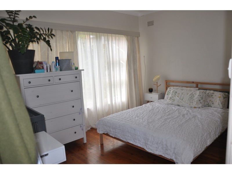 11 Young Street, Sylvania NSW 2224