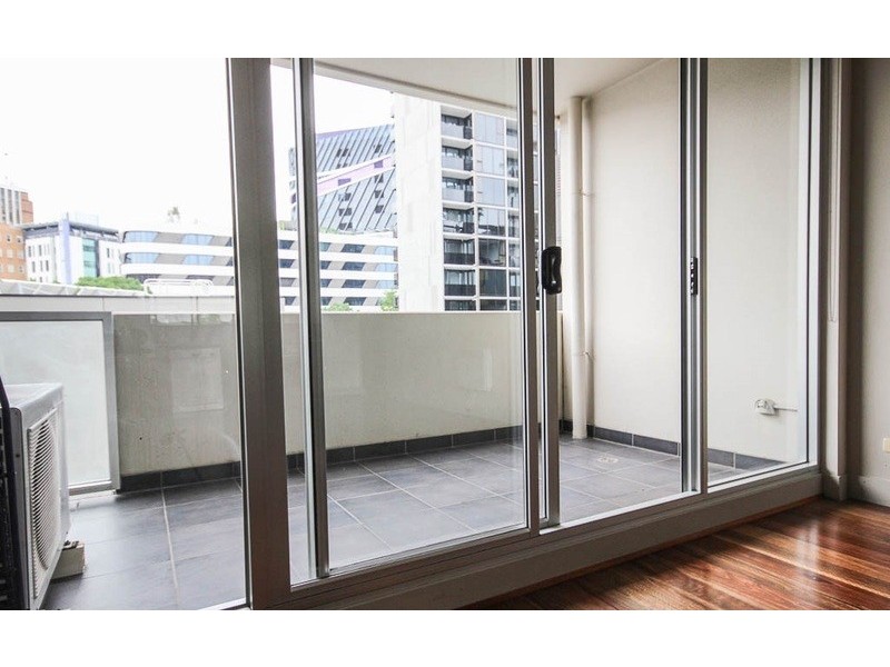 305/30 Wreckyn Street, North Melbourne VIC 3051