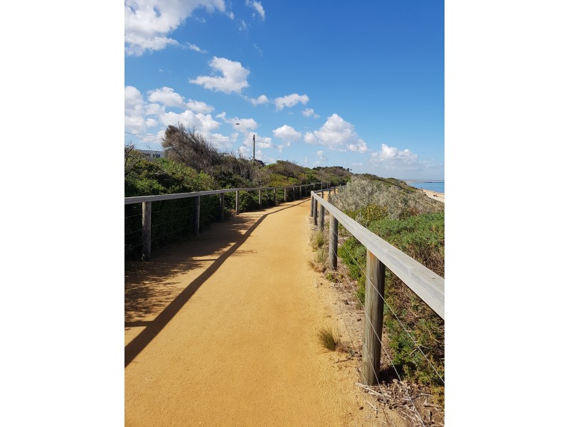 4/1 Rosella Road, Parkdale VIC 3195