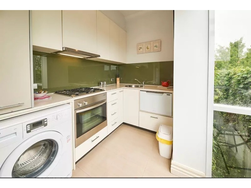 10/70 Canterbury Rd, Toorak VIC 3142