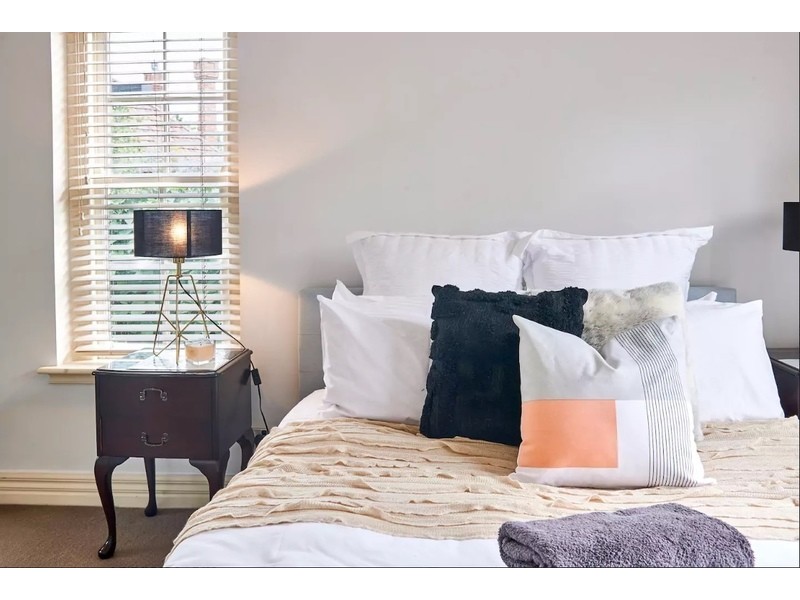 10/70 Canterbury Rd, Toorak VIC 3142