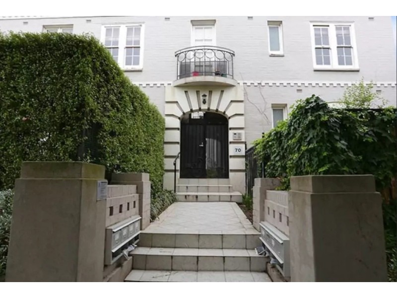 10/70 Canterbury Rd, Toorak VIC 3142