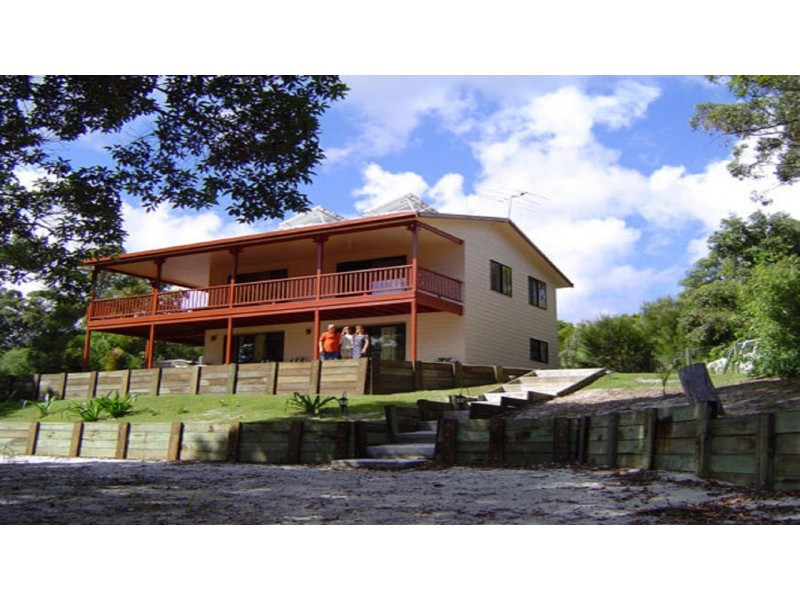57 The Strand, Bulwer QLD 4025