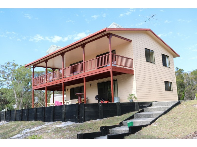 57 The Strand, Bulwer QLD 4025