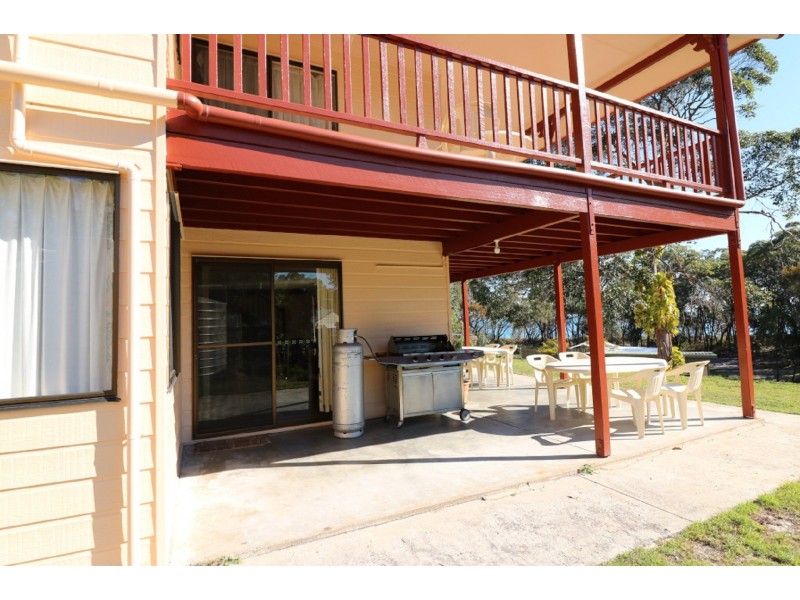 57 The Strand, Bulwer QLD 4025