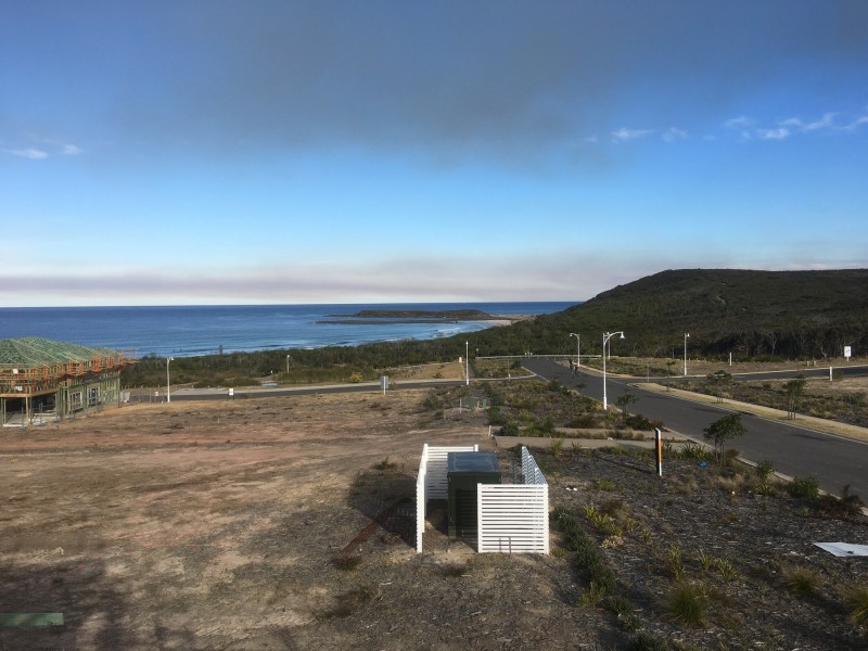 17 Breakers Boulevard, Catherine Hill Bay NSW 2281