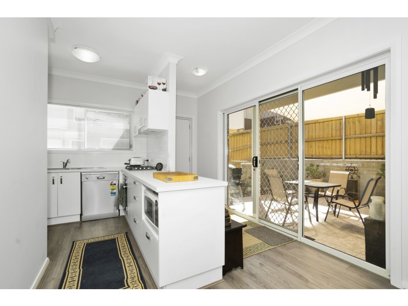 18/151 Excelsior Parade, Toronto NSW 2283