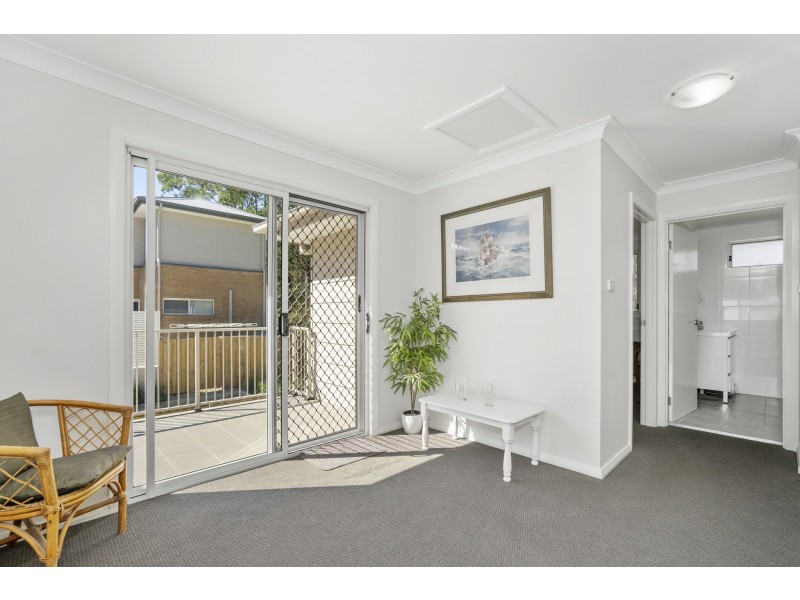 18/151 Excelsior Parade, Toronto NSW 2283
