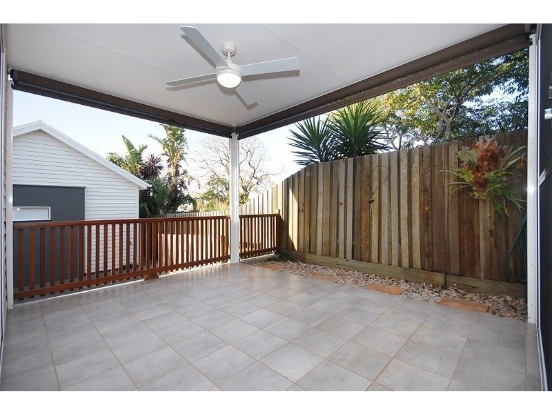 1/19 Wallace street, Newtown QLD 4350