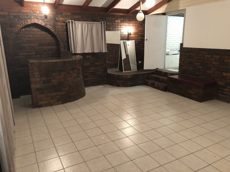 165 Newnham Road, Mount Gravatt East QLD 4122