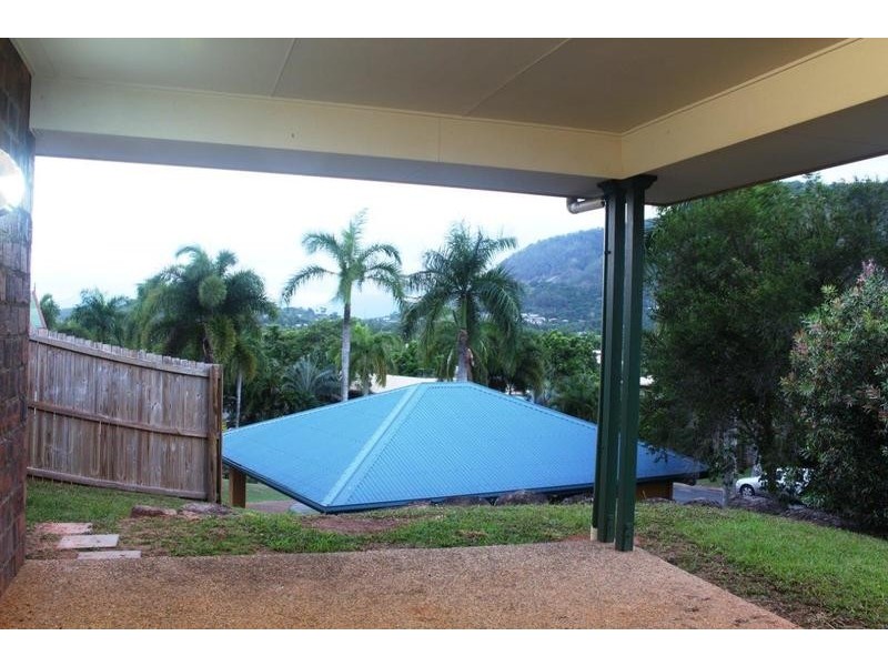 50 Barnes Street, Earlville QLD 4870