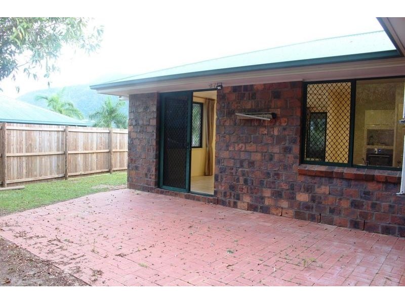 50 Barnes Street, Earlville QLD 4870