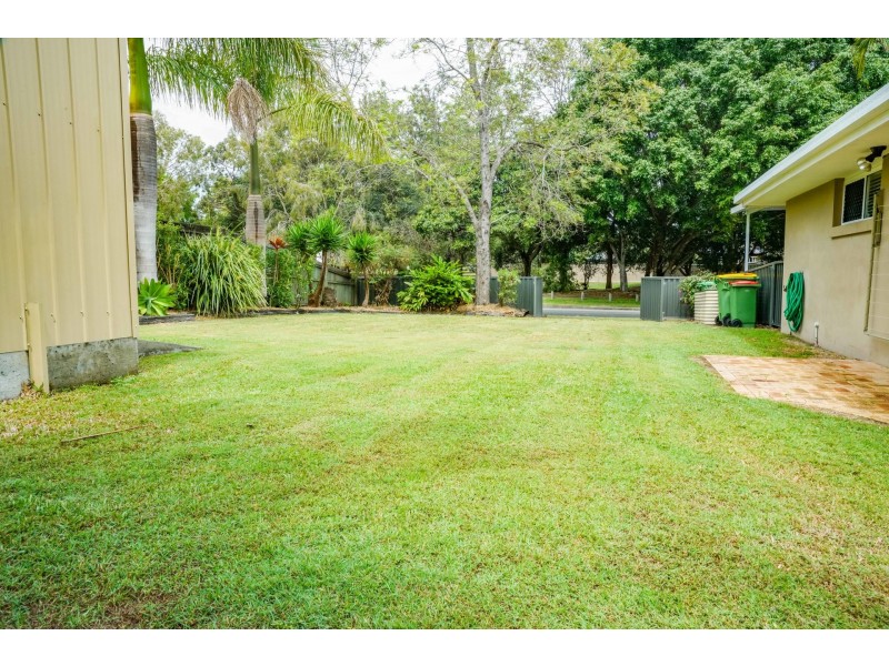 2 Gardenia Drive, Birkdale QLD 4159