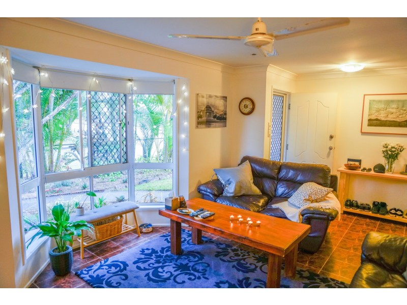 2 Gardenia Drive, Birkdale QLD 4159