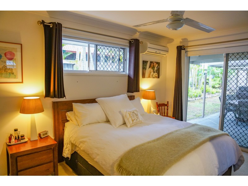 2 Gardenia Drive, Birkdale QLD 4159