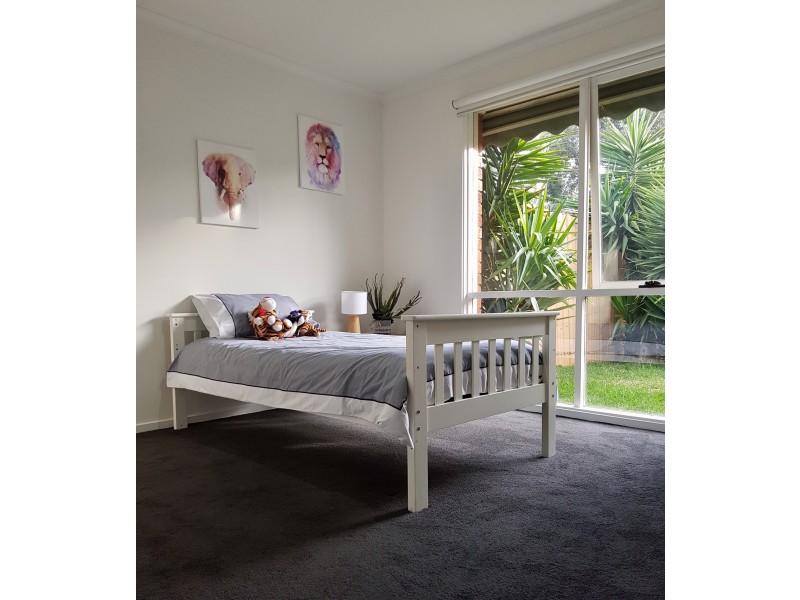 4 Parkside Blvd, Carrum VIC 3197