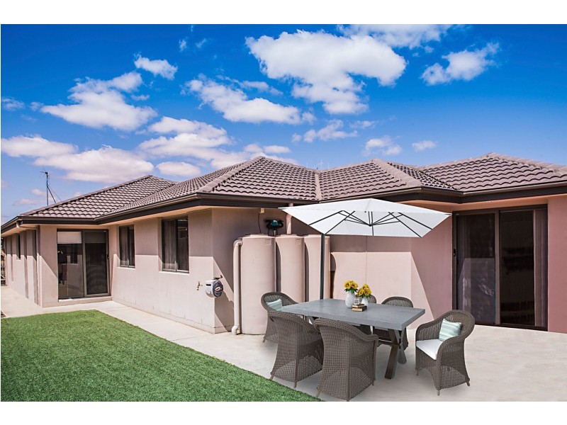 7 Plimsoll Drive, Casey ACT 2913