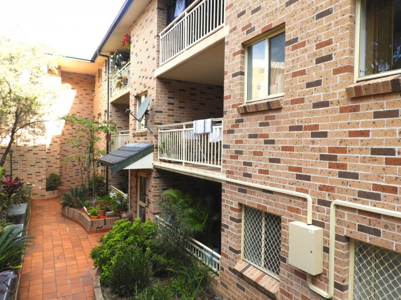 12/131-133 Meredith st, Bankstown NSW 2200