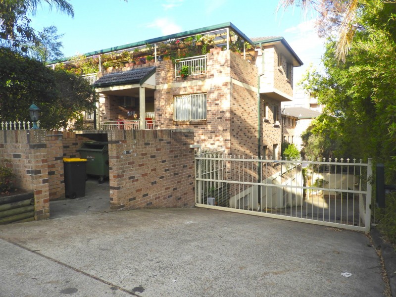 12/131-133 Meredith st, Bankstown NSW 2200