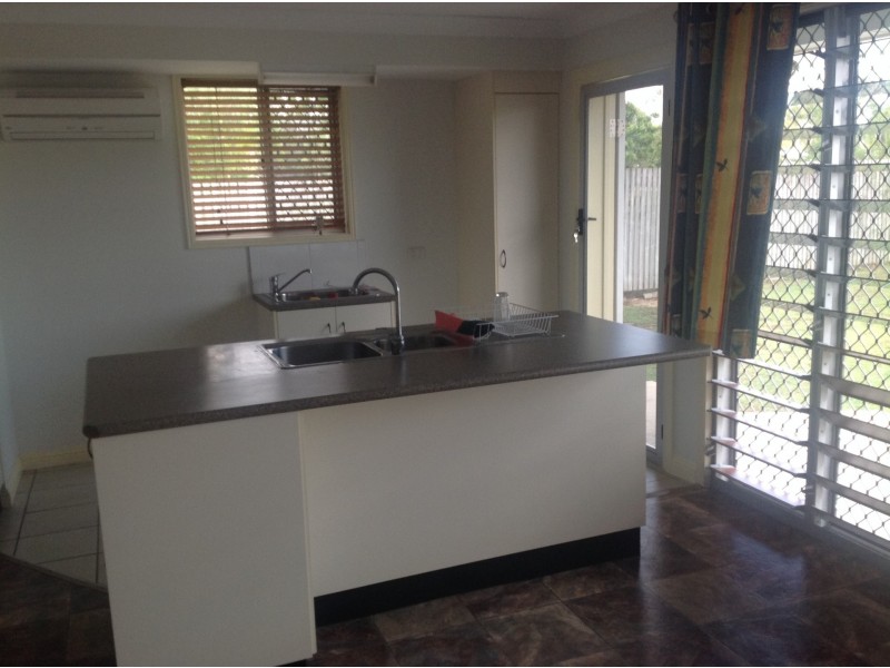 3 AMOS COURT, Kelso QLD 4815