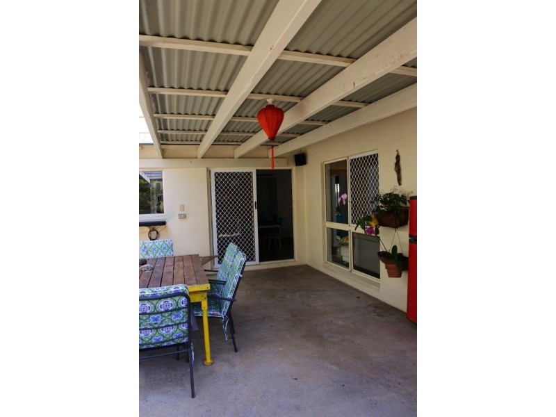 16 Opaline Close, Brinsmead QLD 4870