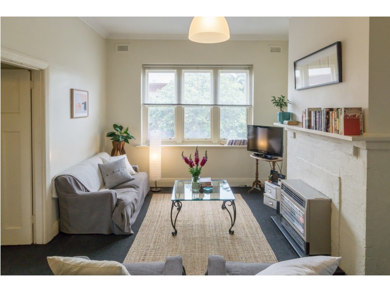 35B Irymple Avenue, Glen Iris VIC 3146