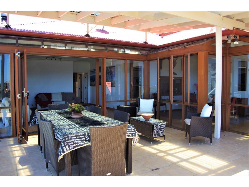 19 Connaught Street, Narraweena NSW 2099
