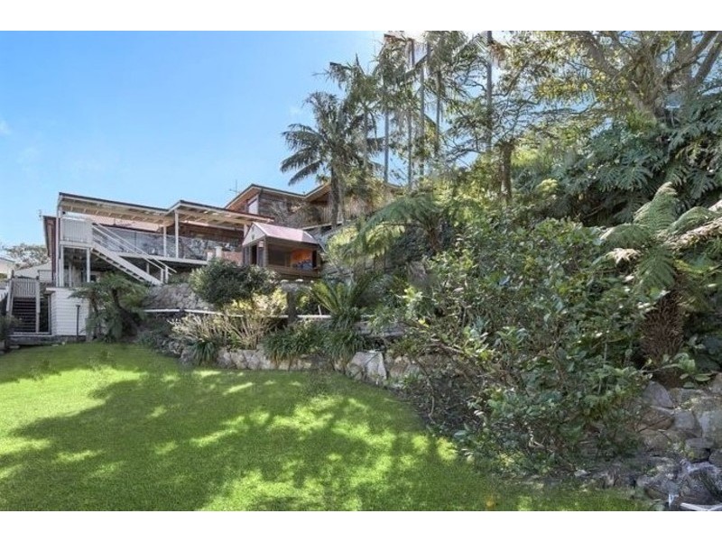 19 Connaught Street, Narraweena NSW 2099