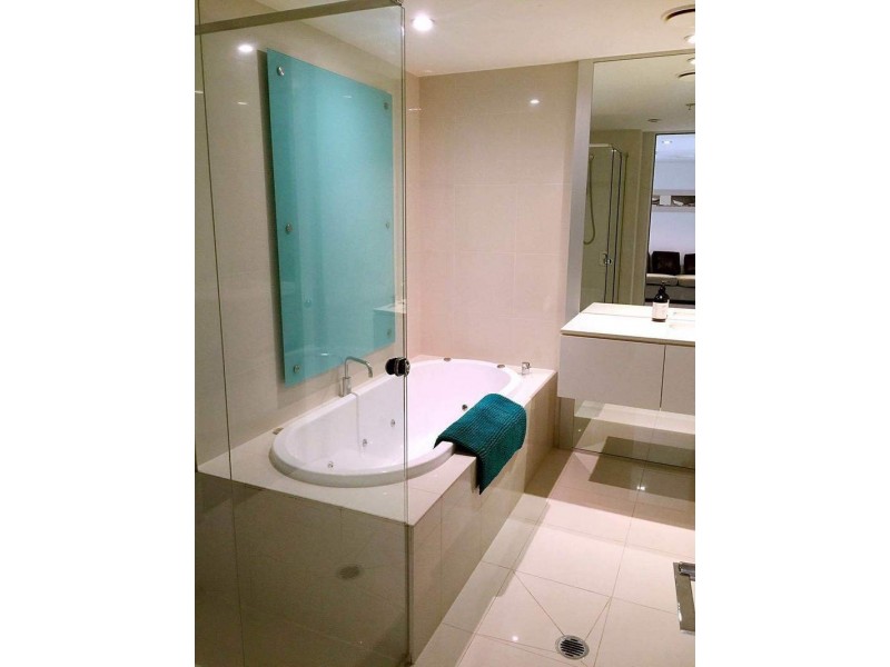 1508/9 Hamilton Ave, Surfers Paradise QLD 4217