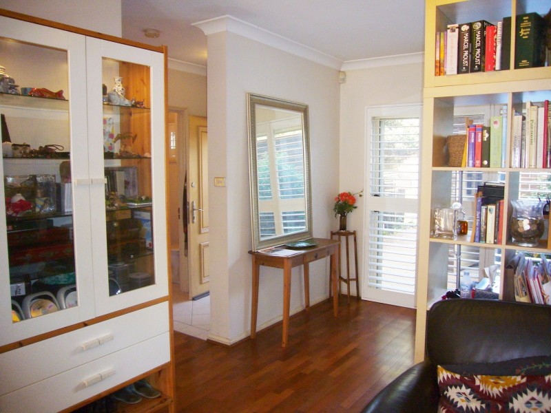 6 Conner Close, Liberty Grove NSW 2138
