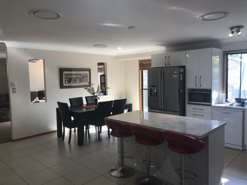 4 Keneally Street, Maudsland QLD 4210