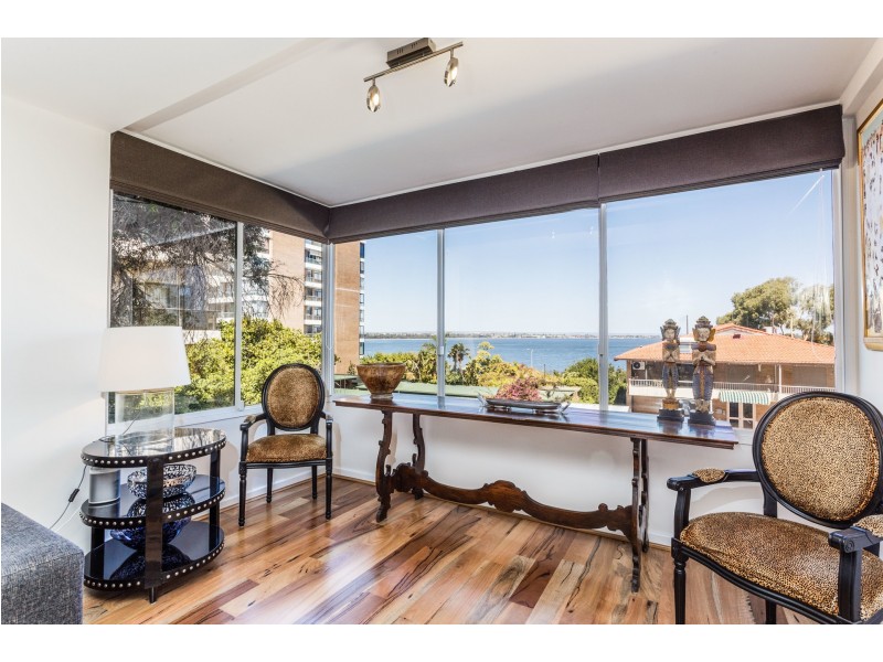 12/4 Crawley Avenue, Crawley WA 6009