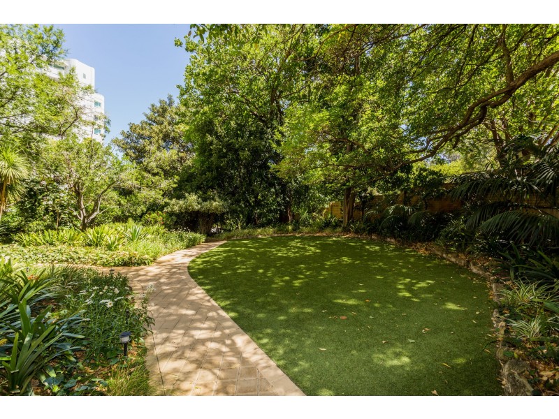 12/4 Crawley Avenue, Crawley WA 6009