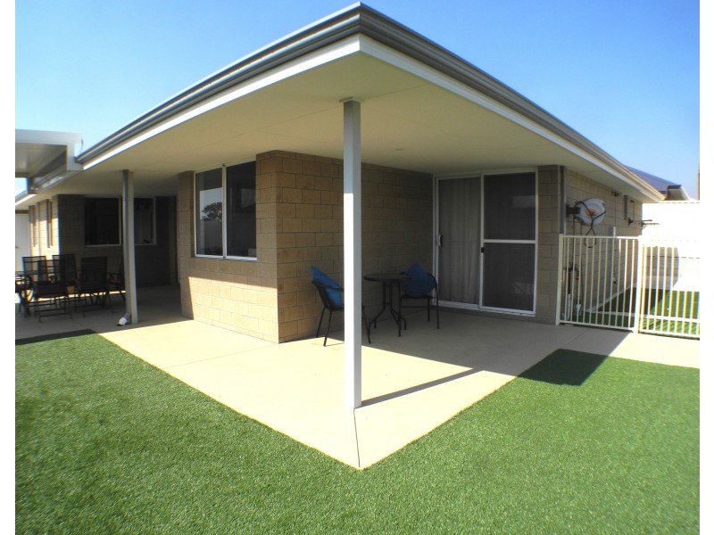 9 Robusta Road, Eaton WA 6232
