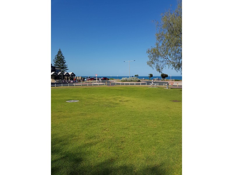 A/20 First Avenue, Burns Beach WA 6028