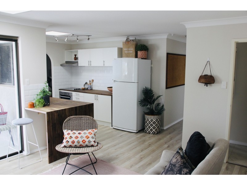 18 Simpson Drive, Padbury WA 6025