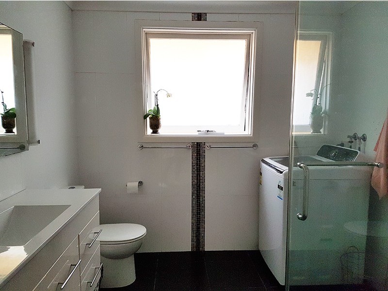 57 Griffin Road, North Curl Curl NSW 2099