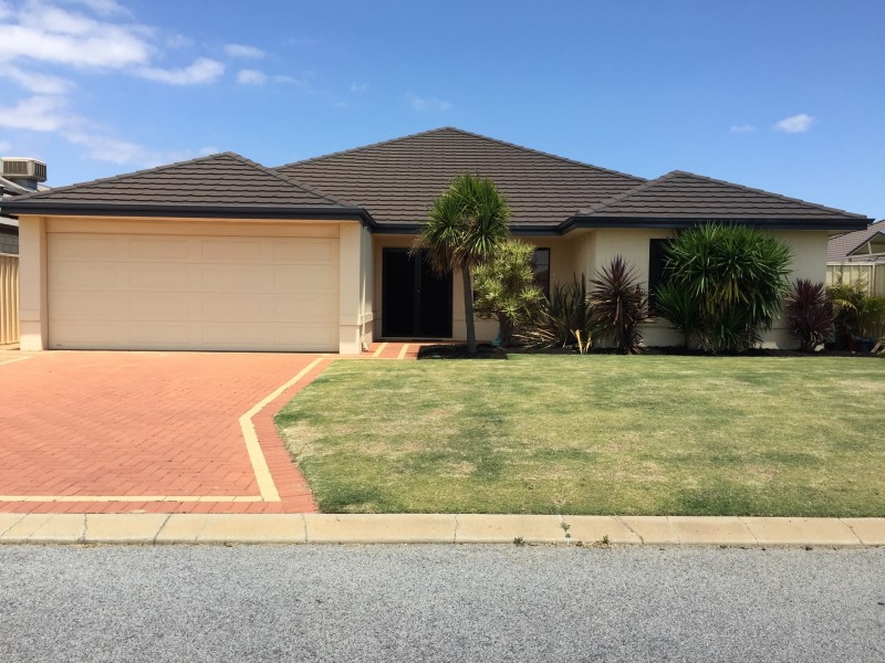 4 Virginia Turn, Madora Bay WA 6210
