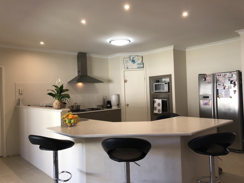 4 Virginia Turn, Madora Bay WA 6210