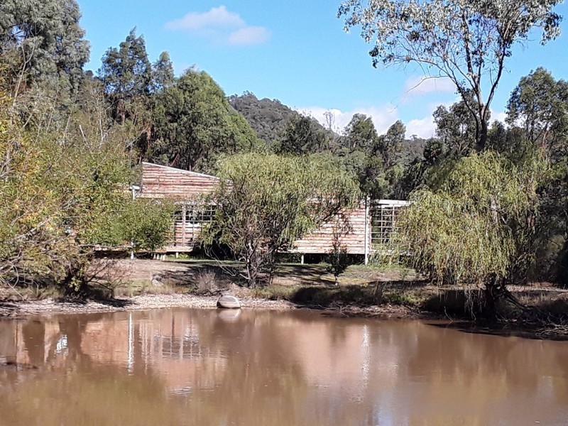 111 Alford Avenue, Eildon VIC 3713